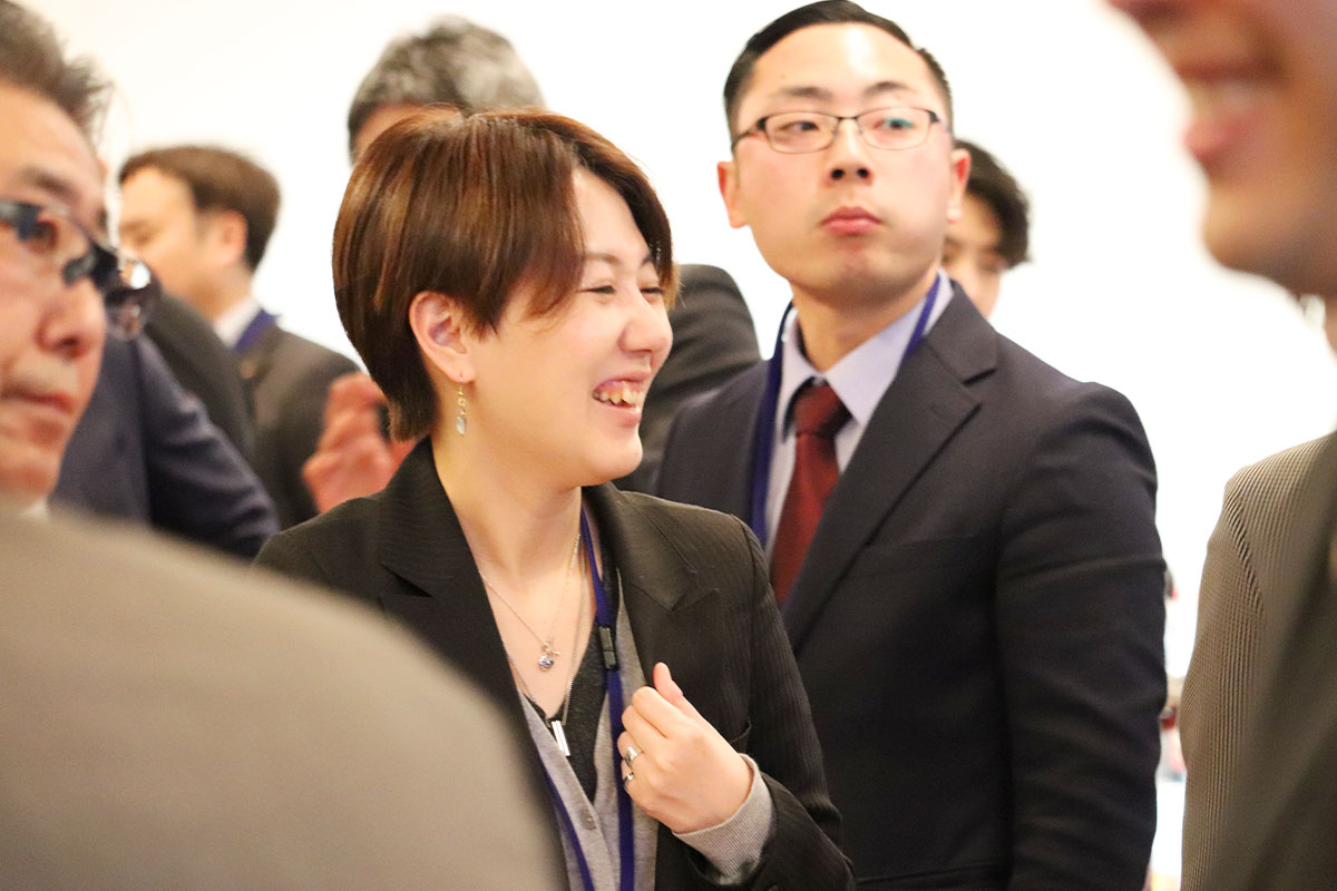 懇親会の様子5