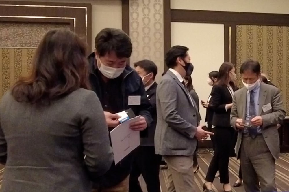 懇親会の様子1